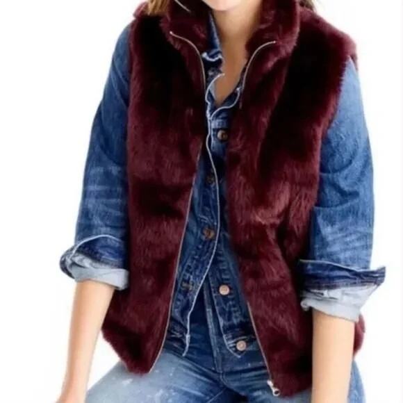 J Crew Maroon Faux Fur Zipper Front Sleeveless Vest Size XSmall - Picture 1 of 8